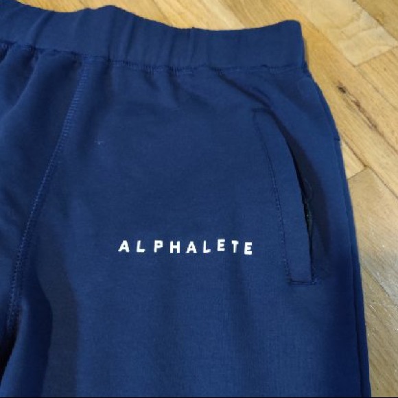 Alphalete Joggers - Picture 3 of 3